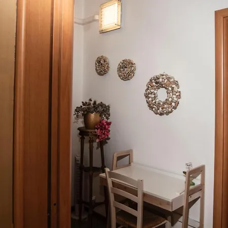 Priscilla Nel Golfo Delle Meraviglie Гостевой дом Специя