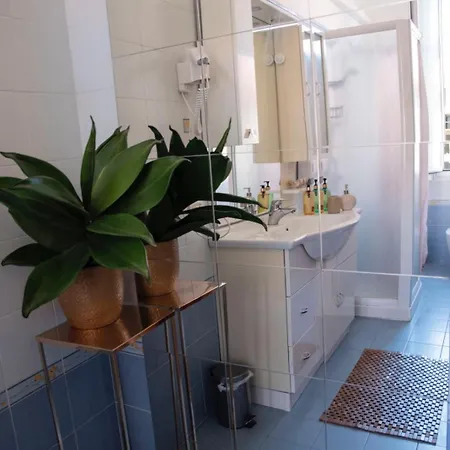 Priscilla Nel Golfo Delle Meraviglie 3*