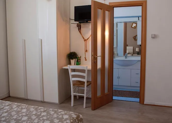 Priscilla Nel Golfo Delle Meraviglie 3* La Spezia